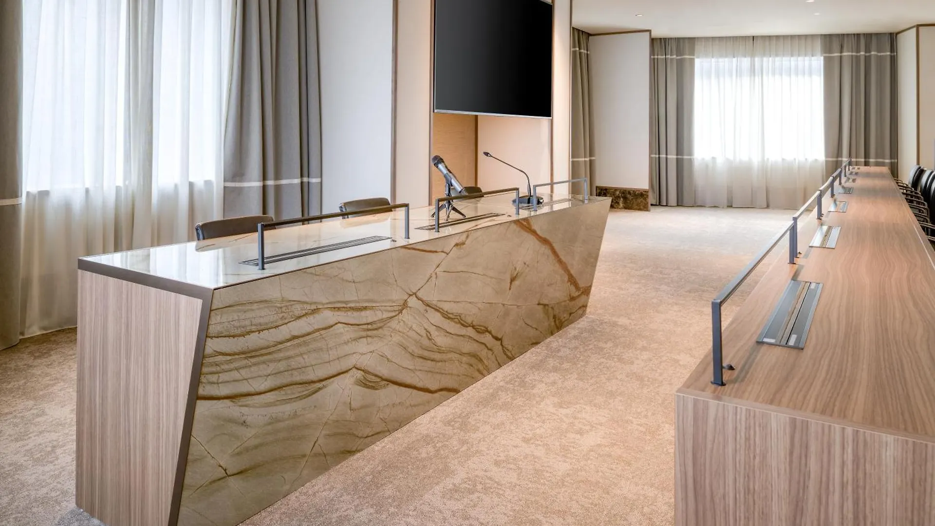Ac Hotel Milano By Marriott