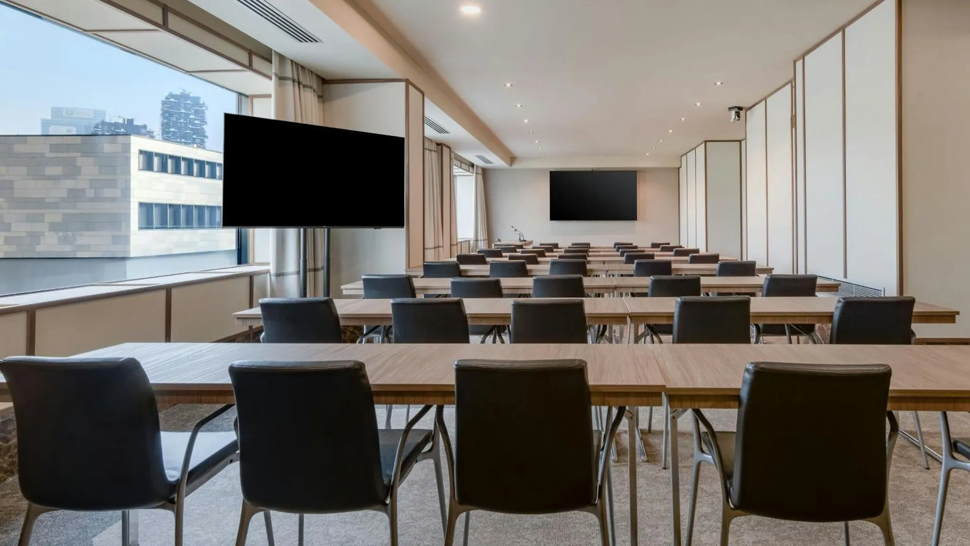 Ac Hotel Milano By Marriott