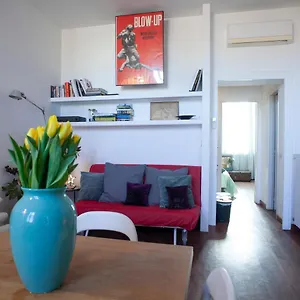 Appartamento Morimondo House: Fashion&design, Milano