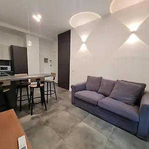  Apartment Porta Romana - Caldara Charme Italy
