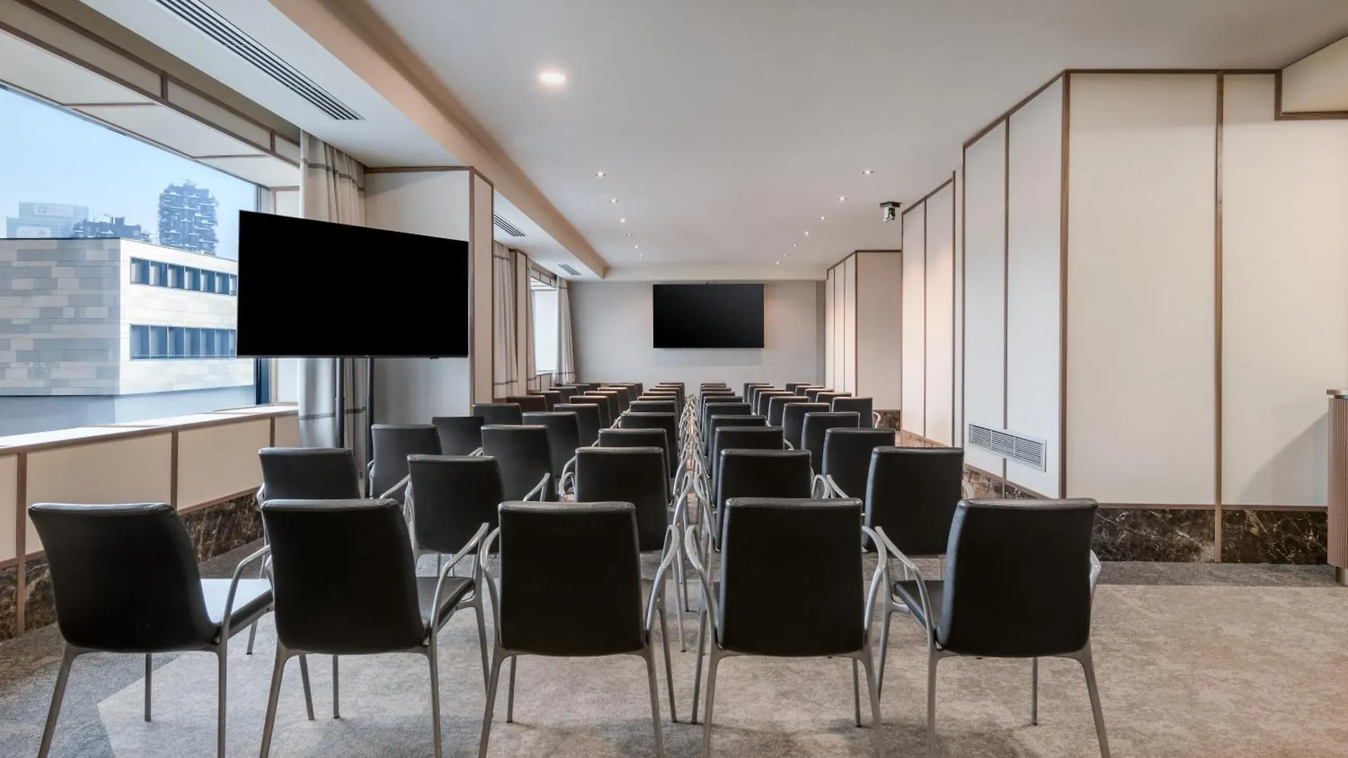 Ac Hotel Milano By Marriott